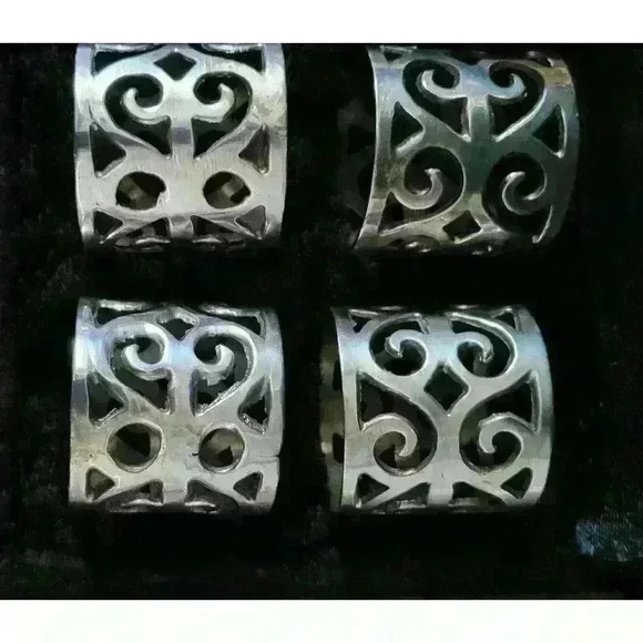 Set of 4-Handcrafted Silver Filigree Napkin Rings - Picture 2 of 5